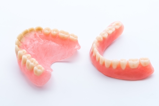 入れ歯（義歯）の治療 - よしむら歯科医院（奈良・奈良市）